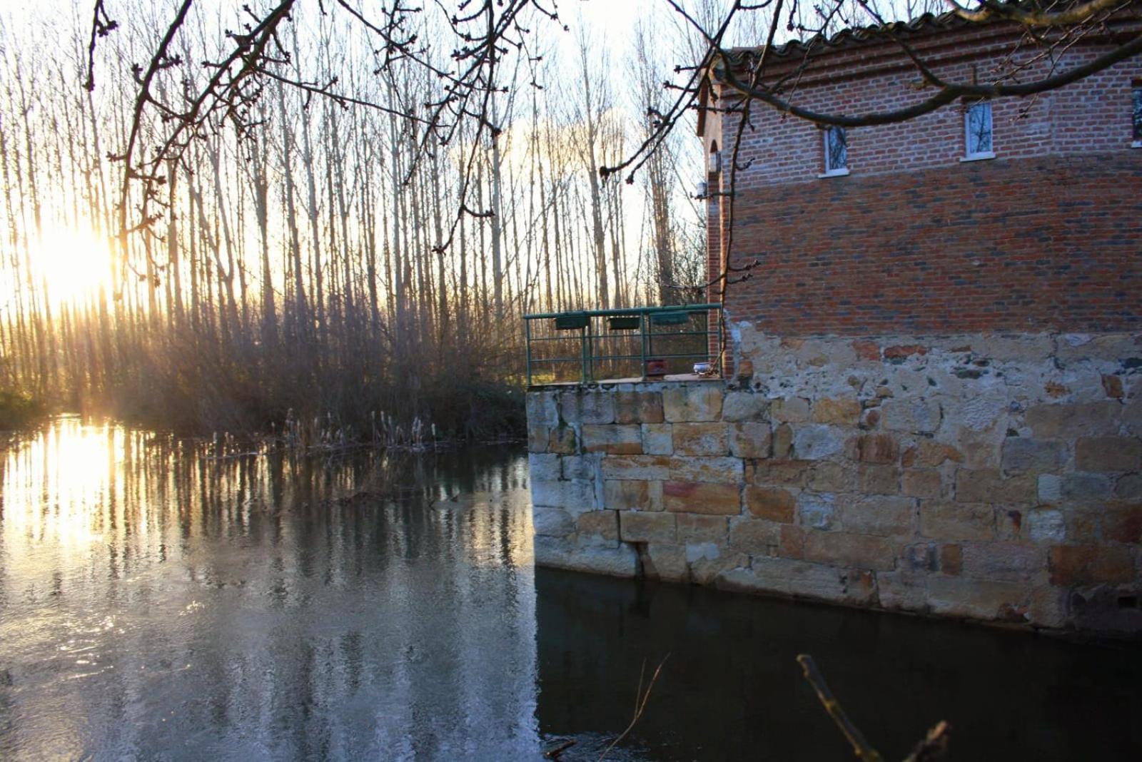 Complejo Oasis Beach Sobre El Rio Huerta  Exterior foto